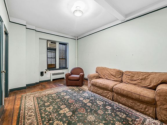 5th image of 157 W 79th St APT 1A