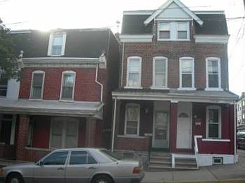 2nd image of 424 N 4th St