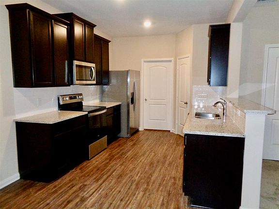 3rd image of 2305 Denali Ct