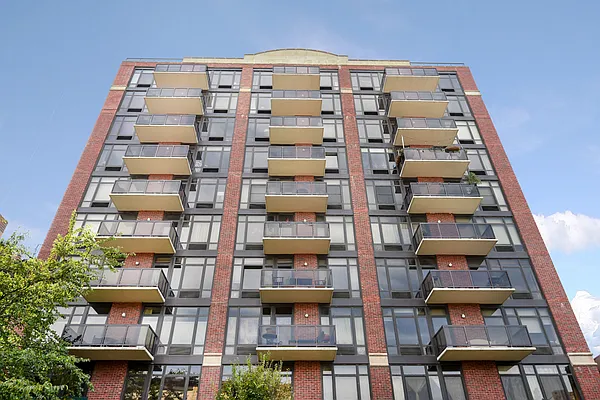 Rented by Compass | media 9