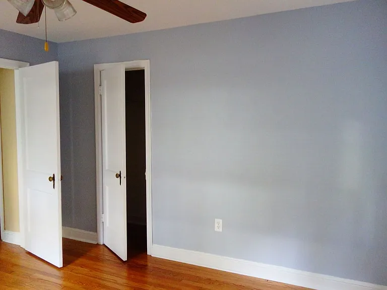 8206 Greenwood Ave — Photo 40
