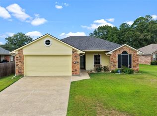 705 Crooked Creek Cir, Shreveport, LA 71118