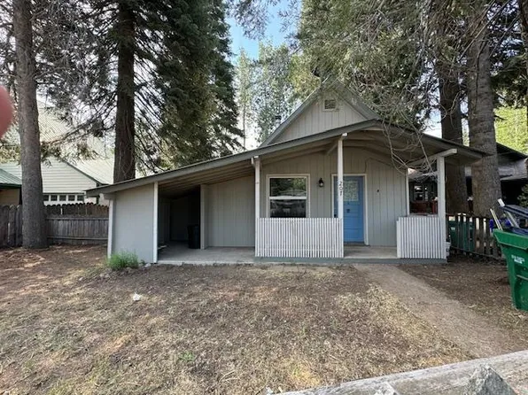 207 Plumas St, Chester, CA 96020
