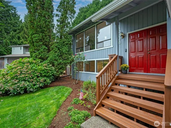 10026 NE 140th St, Kirkland, WA 98034