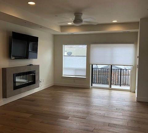 3rd image of 6994 S Brookhill Dr