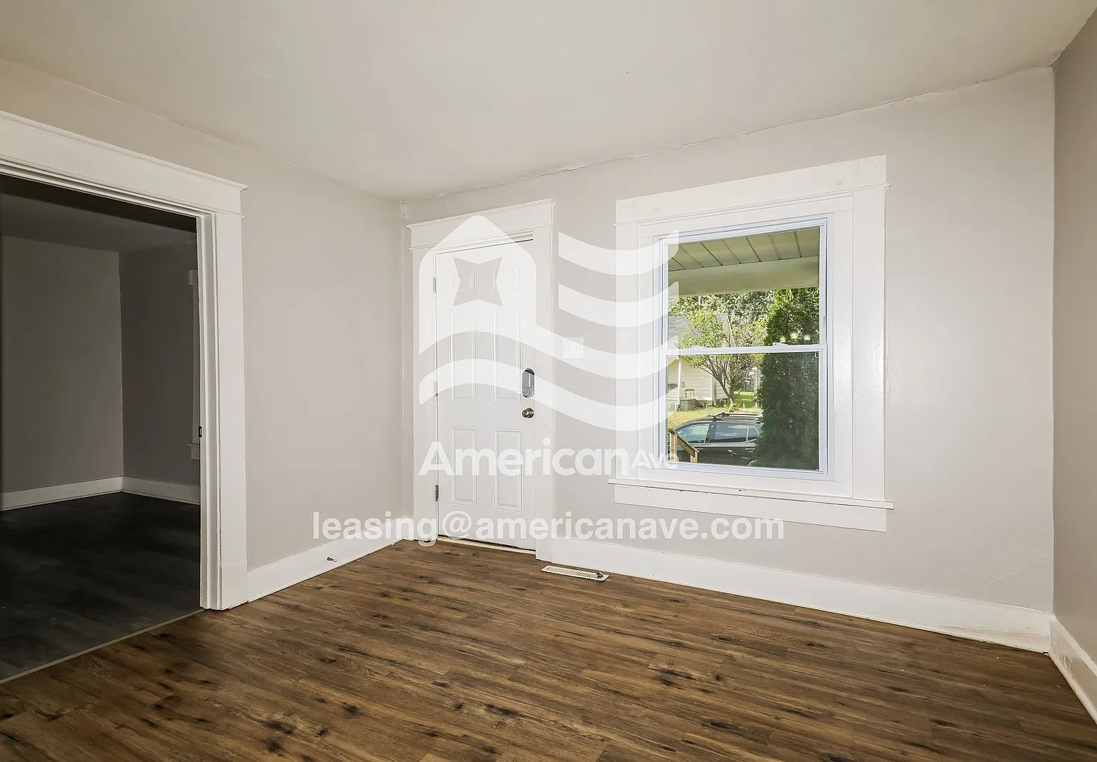 2 bed, 1.0 bath, 1080 sqft, $1,150 — Photo 2