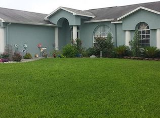 6918 Woodridge Estates Dr, New Port Richey, FL 34653