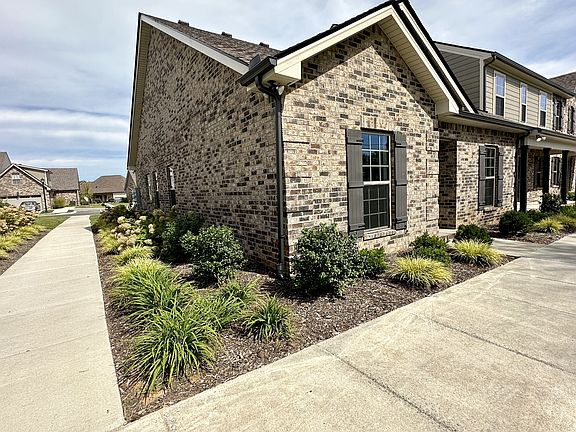 4th image of 5624 Maples Retreat Dr Lot 8