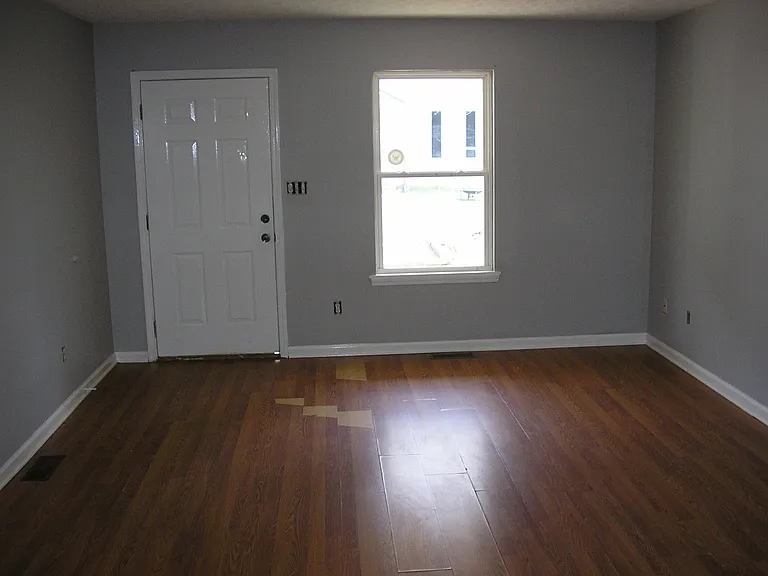 4490 Woodstone Dr — Photo 21