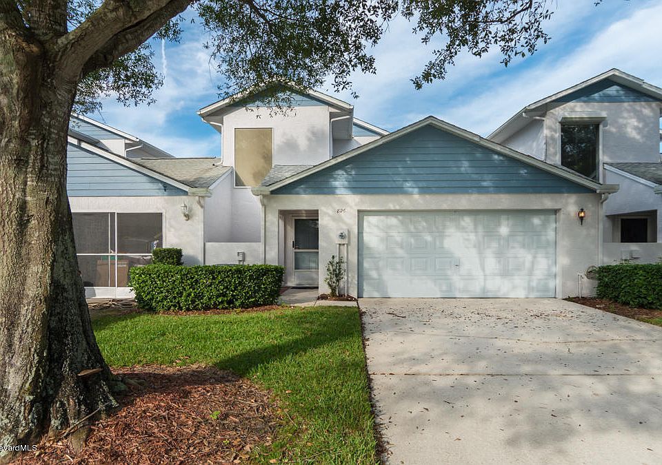 1st image of 826 Villa Dr