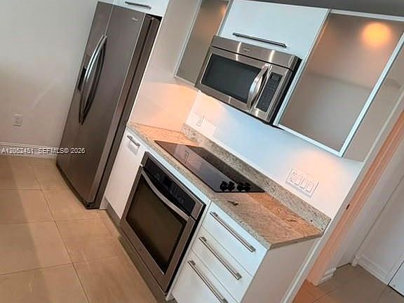 2nd image of 185 SW 7th St APT 2505