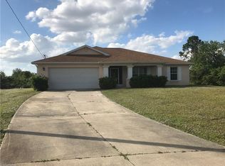 300 Paisley Ave, Lehigh Acres, FL 33974