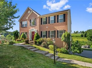 8722 Lindsay Ln, Bridgeville, PA 15017