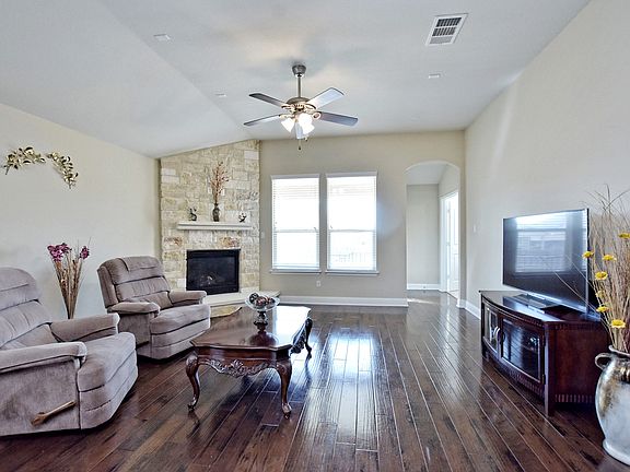 5th image of 3508 Esperanza Dr