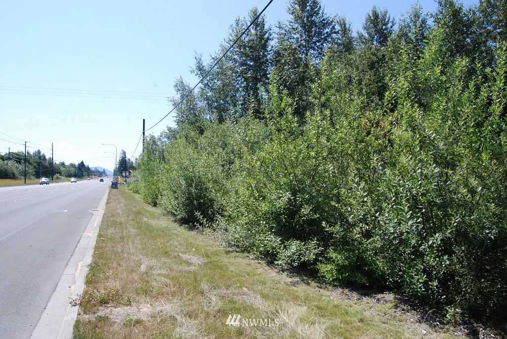4800 Guide Meridian photo 1