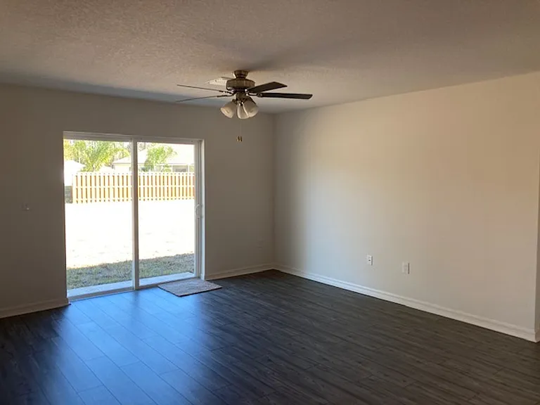 11 Ripcord Ln — Photo 25