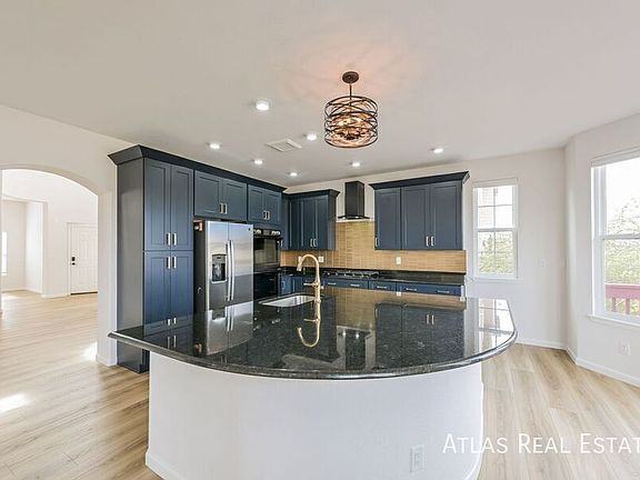 5th image of 2547 S Fundy Cir