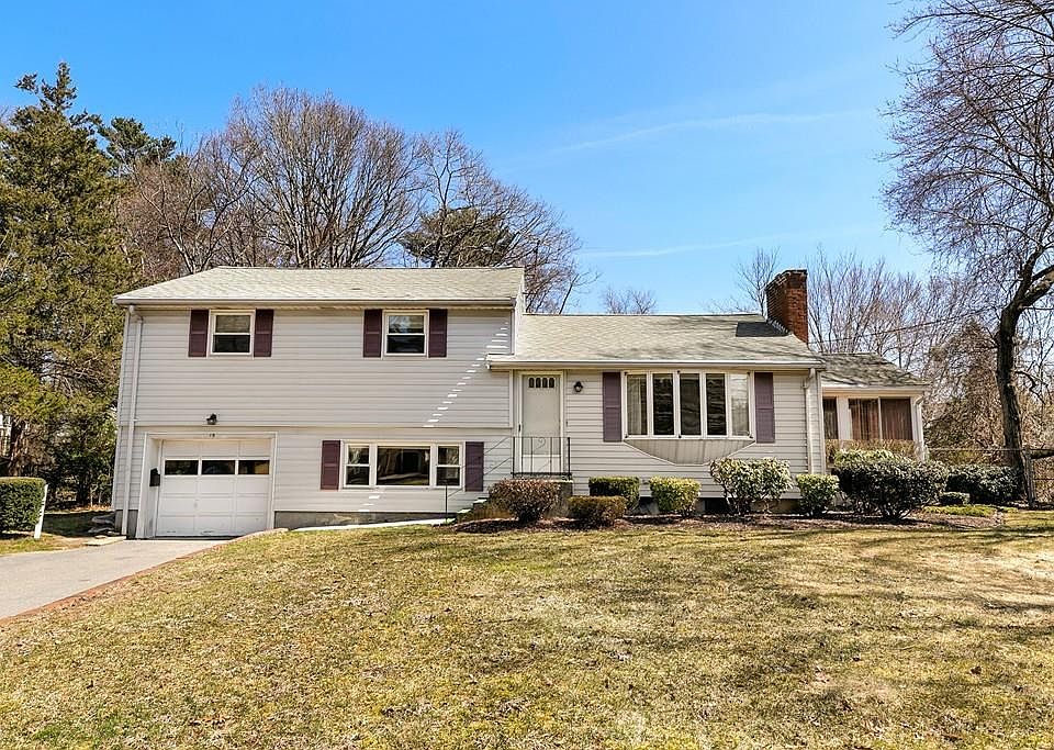 1st image of 15 Lakeview Ave