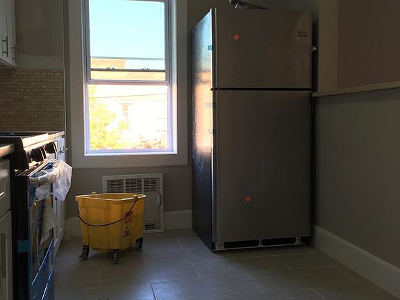 4th image of 124-19 Liberty Ave #2R