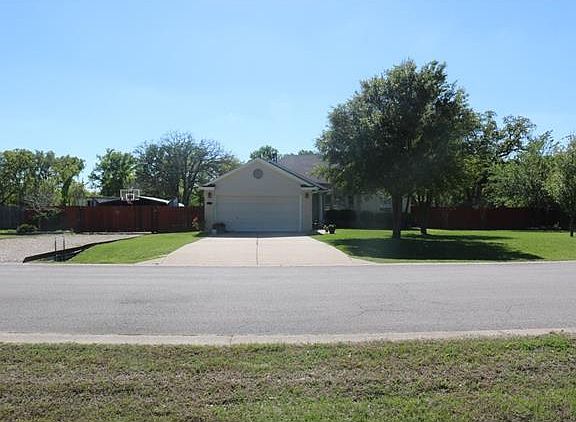 2nd image of 148 Martin Crossing Dr