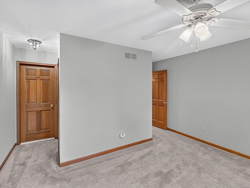 944 Woodridge Hills Dr, photo 17