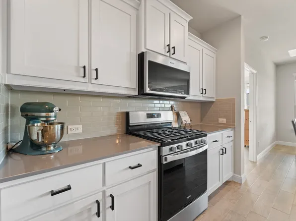 15736 Redgrave Dr, Justin, TX 76247