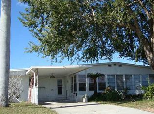 104 50th Avenue Dr W, Bradenton, FL 34207
