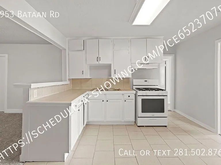 4953 Bataan Rd — Photo 18