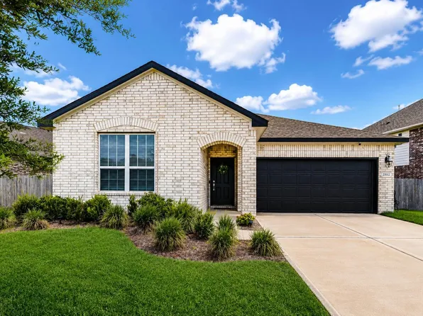 23112 Zinfandel Dr, Alvin, TX 77511