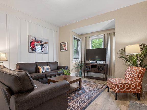 2nd image of 700 Broadway Ave NW APT 1