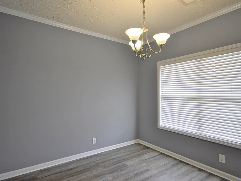70 John Sevier Ave — Photo 5