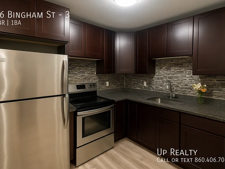 76 Bingham St #3 — Photo 1