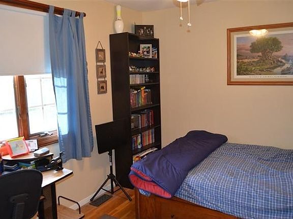 5th image of 5718 Crab Apple Way