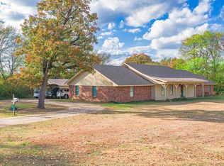 2370 County Road 3314, Omaha, TX 75571