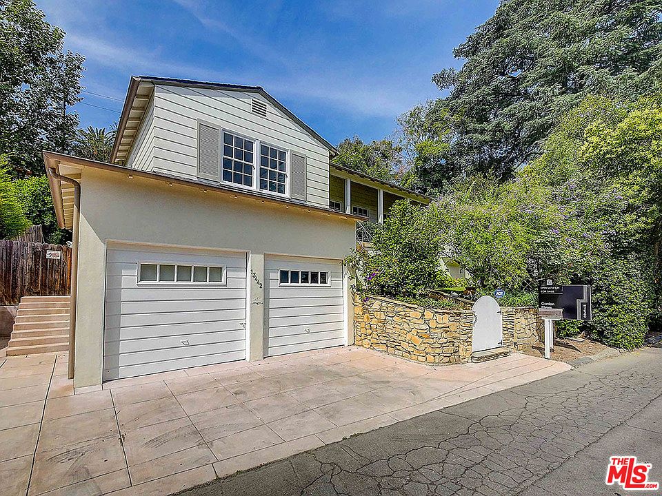 1st image of 13442 Galewood St