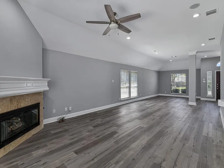 630 Lakewood Dr — Photo 12