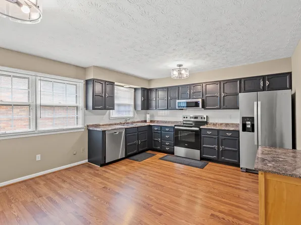 3848 McGarry Dr, Lexington, KY 40514