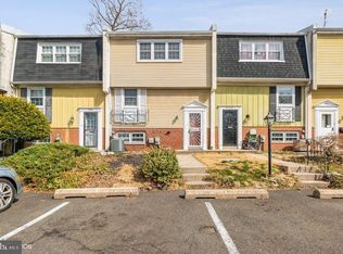 6738 Emlen St #4, Philadelphia, PA 19119