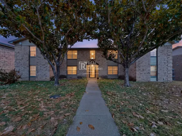 8024 Cambridge Cir, White Settlement, TX 76108