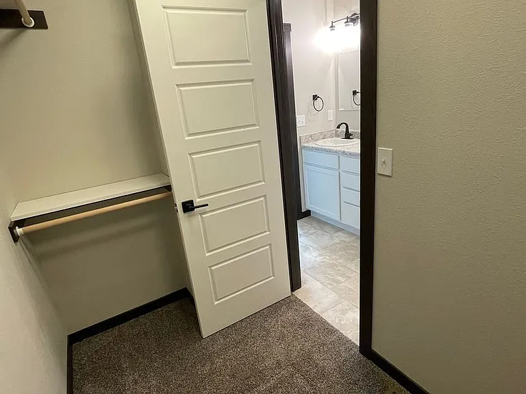 1127 Cobalt Dr — Photo 10