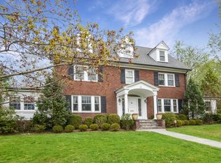 11 Cohawney Rd, Scarsdale, NY 10583