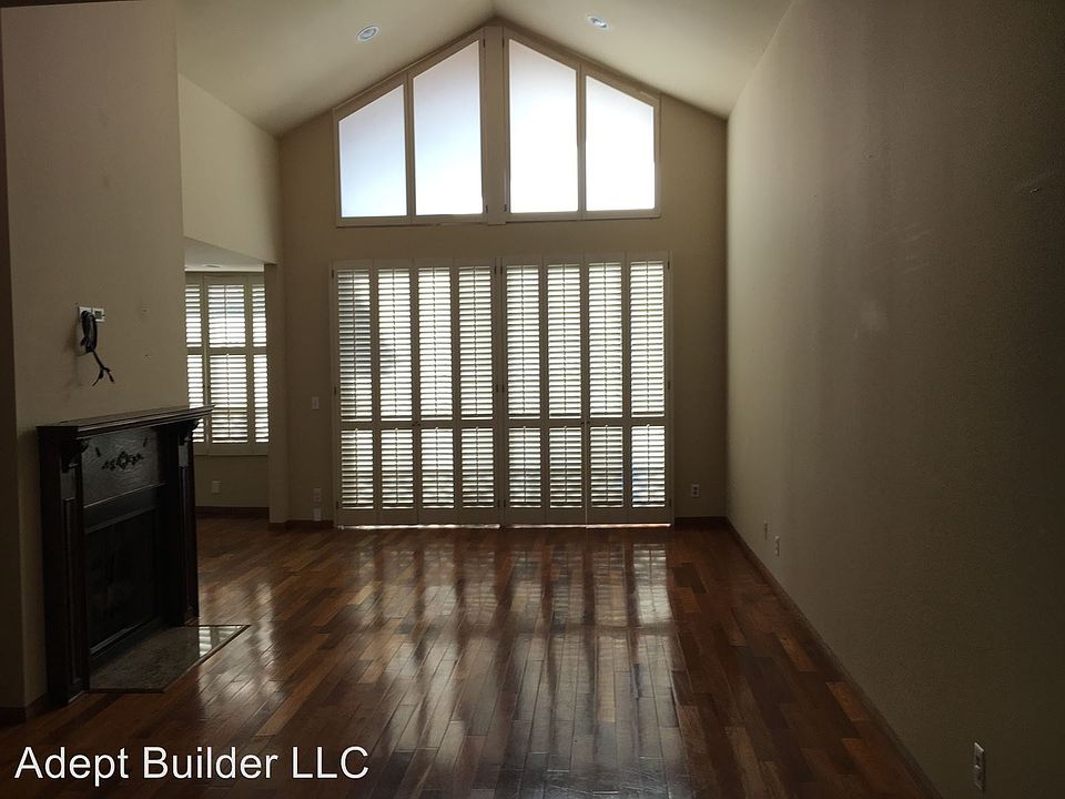 1st image of 1509 Greenfield Ave #Penthouse 6