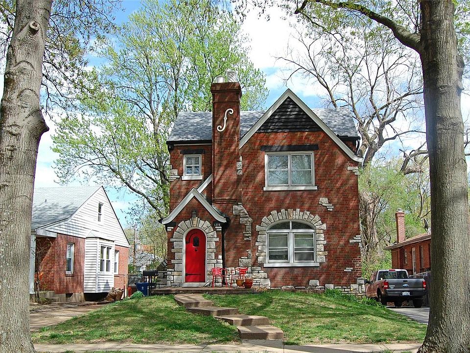 1216 Moorlands Dr, Saint Louis, MO 63117 Zillow