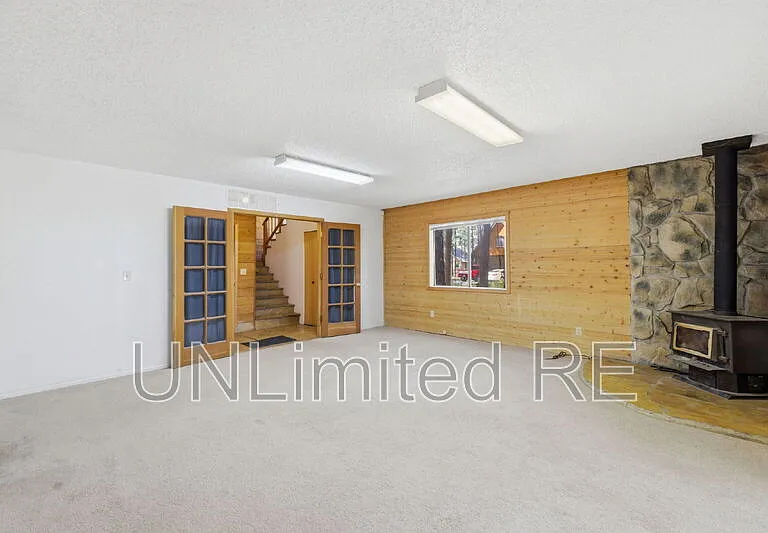 1410 N Inverrary Way — Photo 13