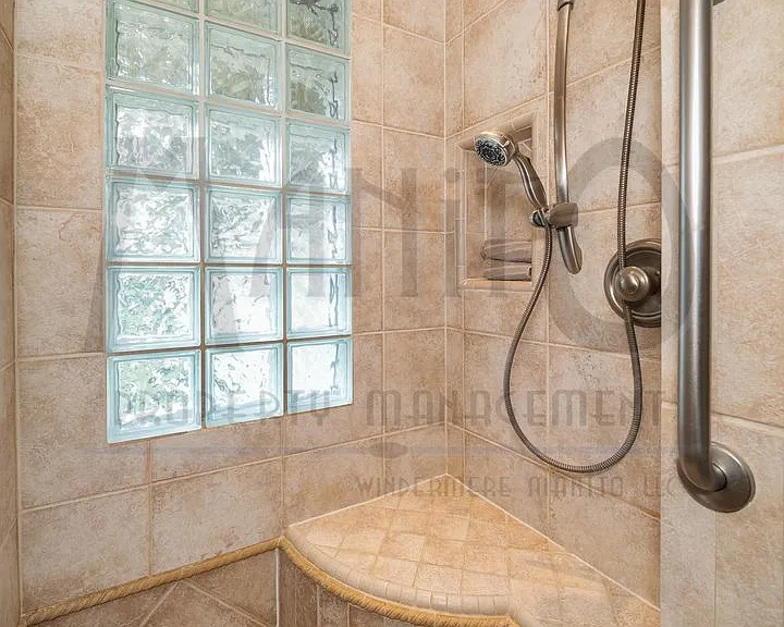 115 E Meadowlane Rd — Photo 19