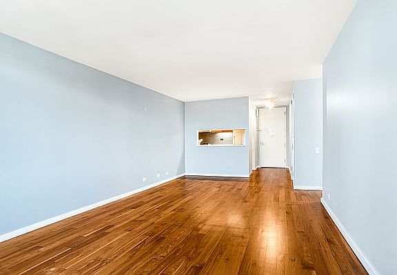 3rd image of 515 E 72nd St APT 16A