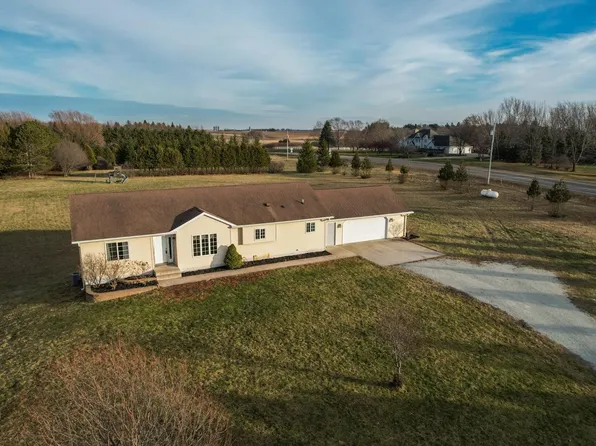 61514 260th Ave, Mantorville, MN 55955