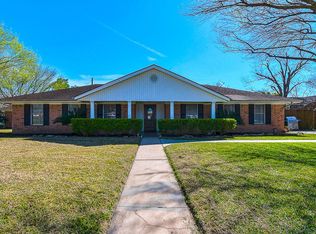 11103 Hazelhurst Dr, Houston, TX 77043
