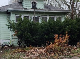1627 E Johns Ave, Decatur, IL 62521