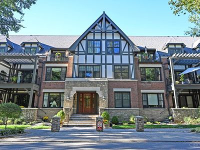 3942 Miami Rd Unit 301, Cincinnati, OH, 45227